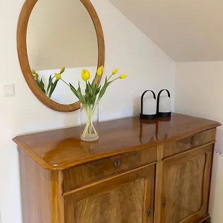 Fjelstrup Apartament *