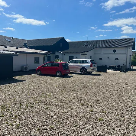 Fjelstrup アパート *