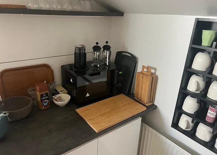 Fjelstrup Apartment *